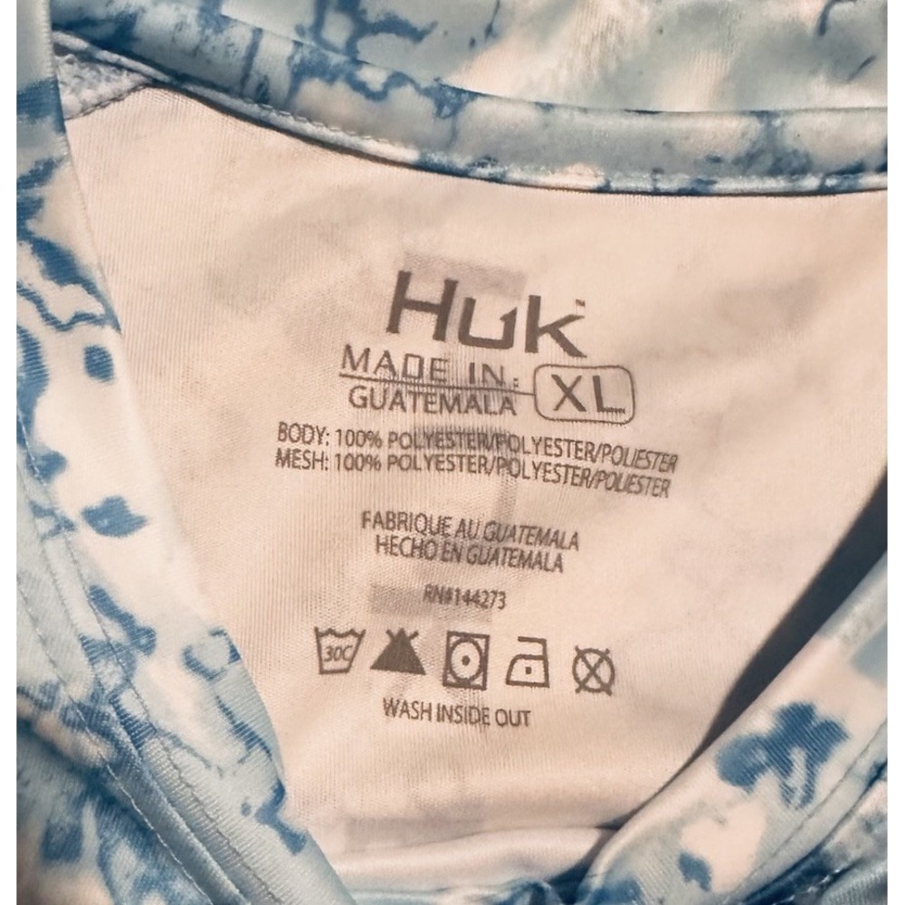 HUK Performance Fishing Men's XL Long Sleeve Blue Camo Shirt EEUC Water Print - Picture 4 of 4